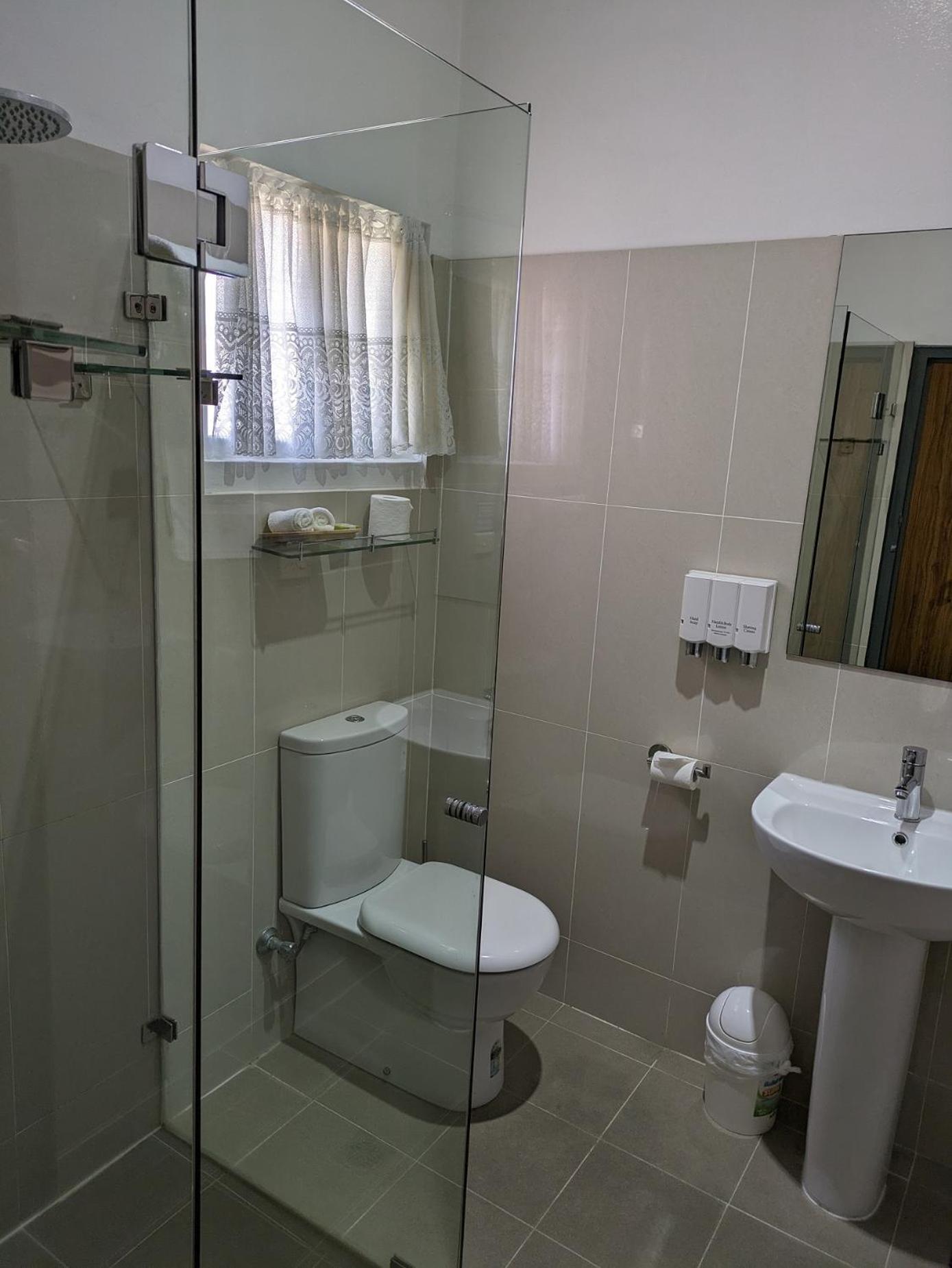 Country Lodge Motor Inn Батерст Экстерьер фото