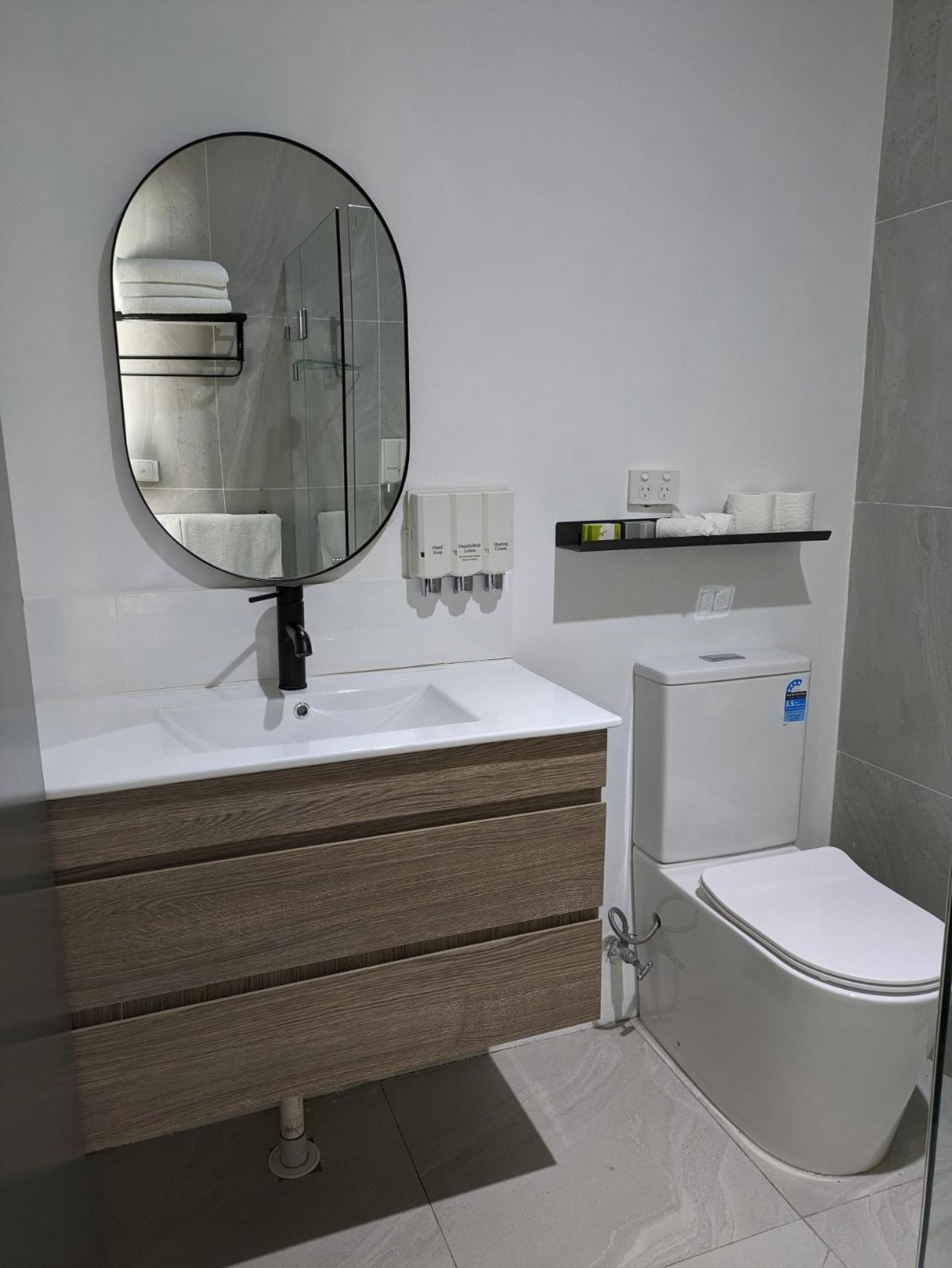 Country Lodge Motor Inn Батерст Экстерьер фото