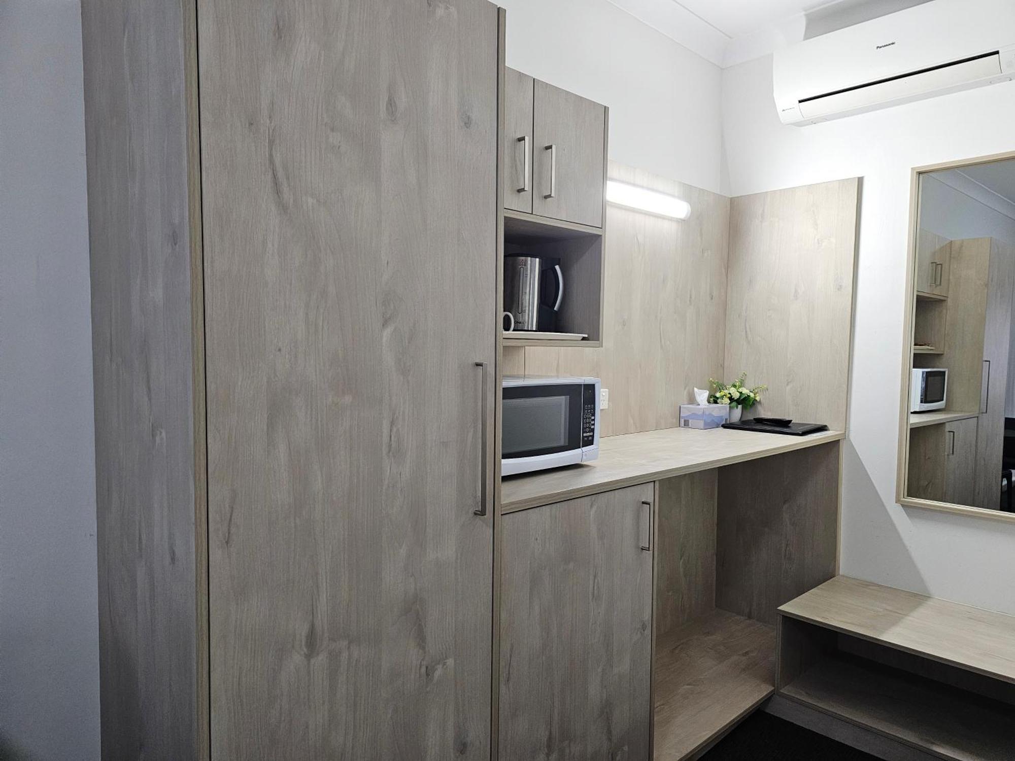 Country Lodge Motor Inn Батерст Экстерьер фото